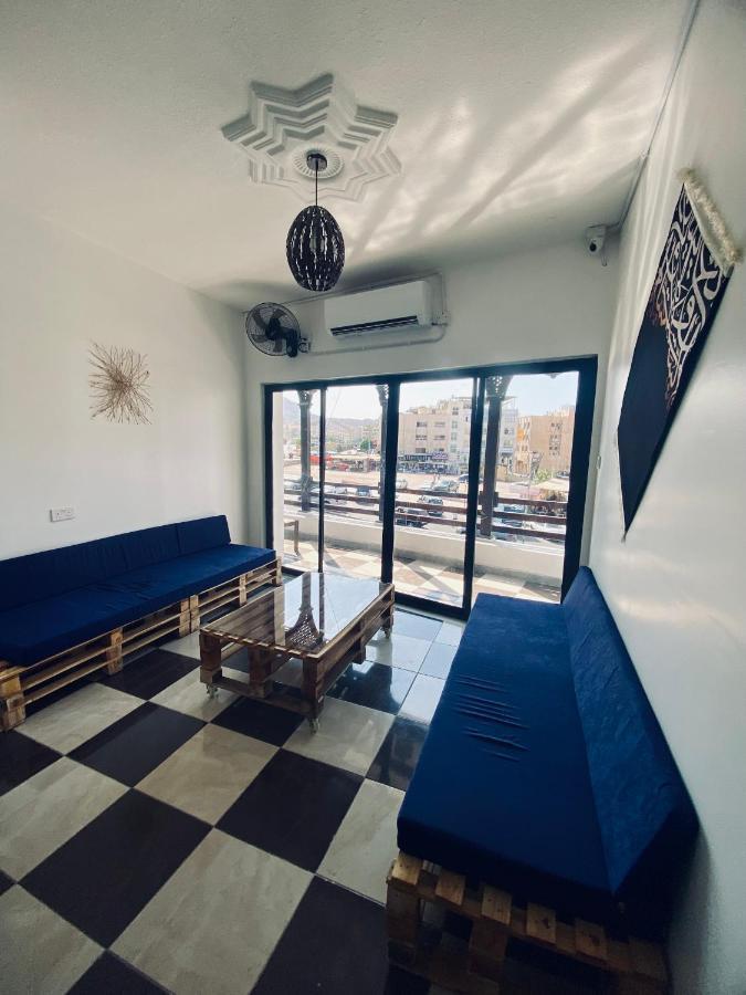Friends Oasis Hostel Άκαμπα Εξωτερικό φωτογραφία